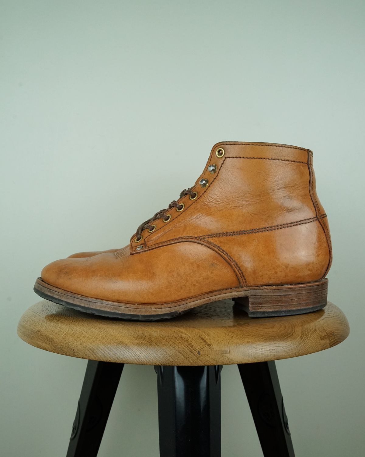 Photo by germanshoeguy on March 4, 2025 of the Self-Made Service Boot Model Stacy in Conceria Walpier Natural Buttero.
