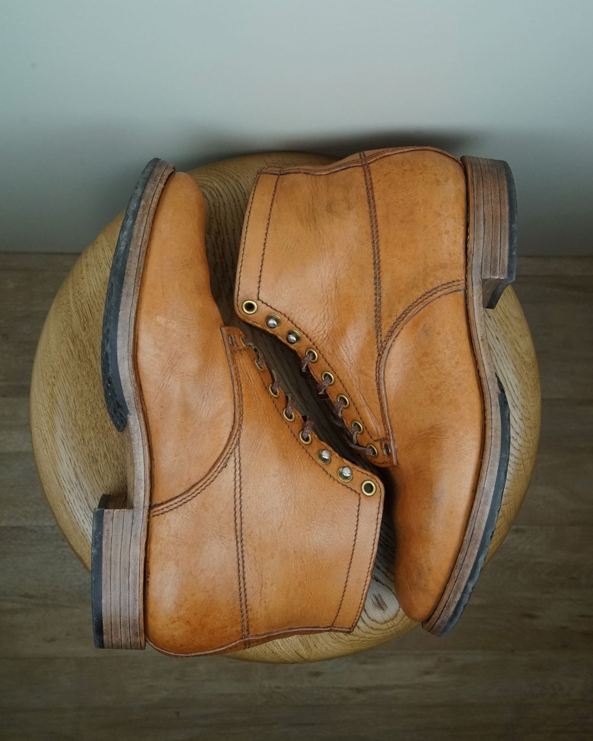 Photo by germanshoeguy on March 4, 2025 of the Self-Made Service Boot Model Stacy in Conceria Walpier Natural Buttero.