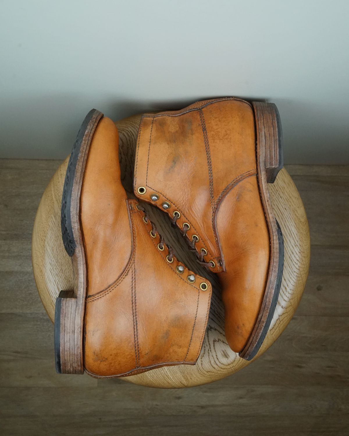 Photo by germanshoeguy on April 3, 2025 of the Self-Made Service Boot Model Stacy in Conceria Walpier Natural Buttero.