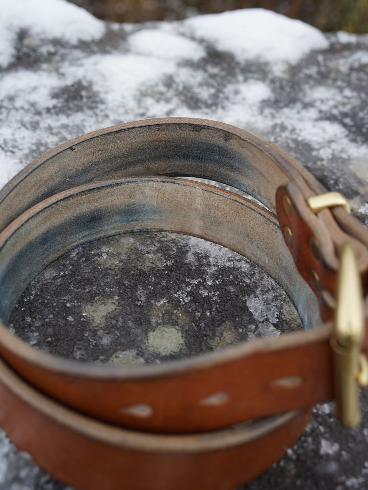 Photo by germanshoeguy on February 4, 2026 of the Self-Made Belt in J&FJ Baker Oak Bark Bridle Butt Cross Hatch Dark Stein.