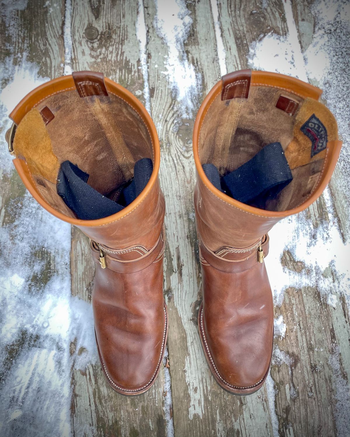 Photo by scotts on November 1, 2023 of the Clinch Engineer Boots 11-Inch Height in Natural Horsebutt.