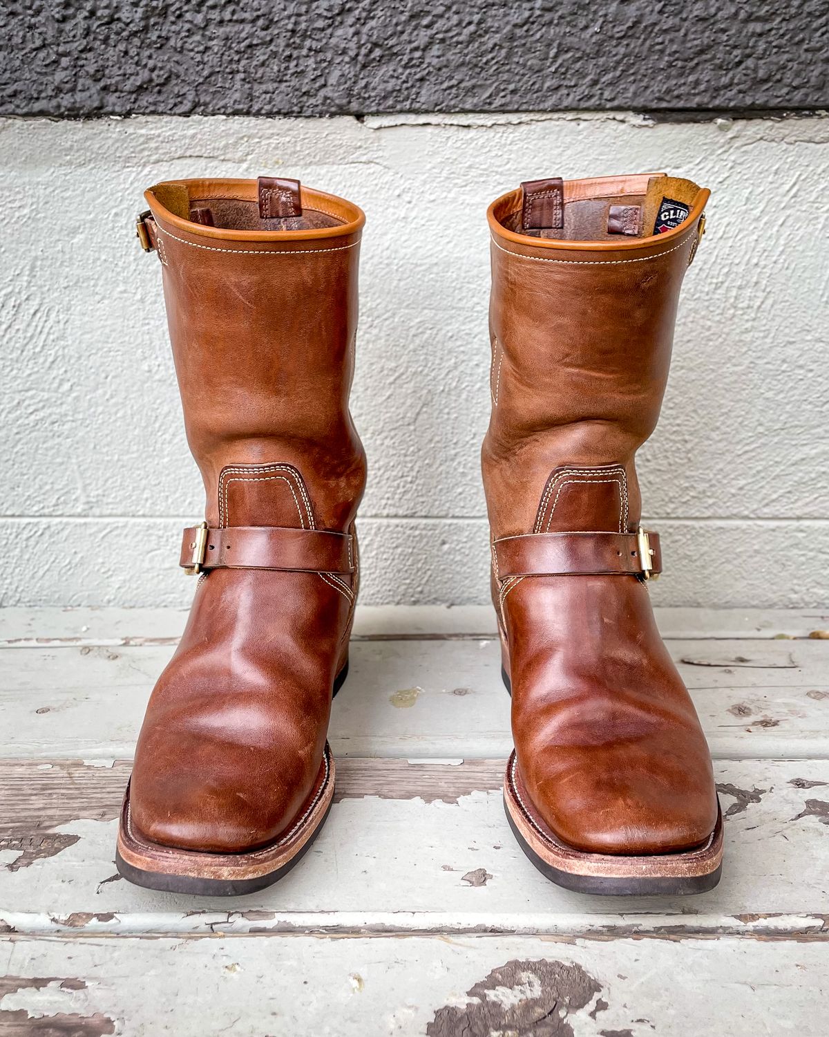Photo by scotts on December 1, 2023 of the Clinch Engineer Boots 11-Inch Height in Natural Horsebutt.