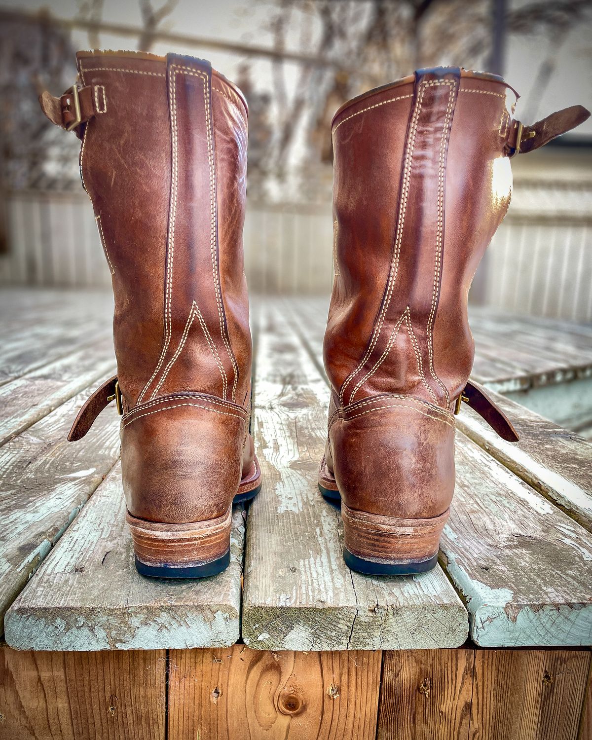 Photo by scotts on January 1, 2024 of the Clinch Engineer Boots 11-Inch Height in Natural Horsebutt.