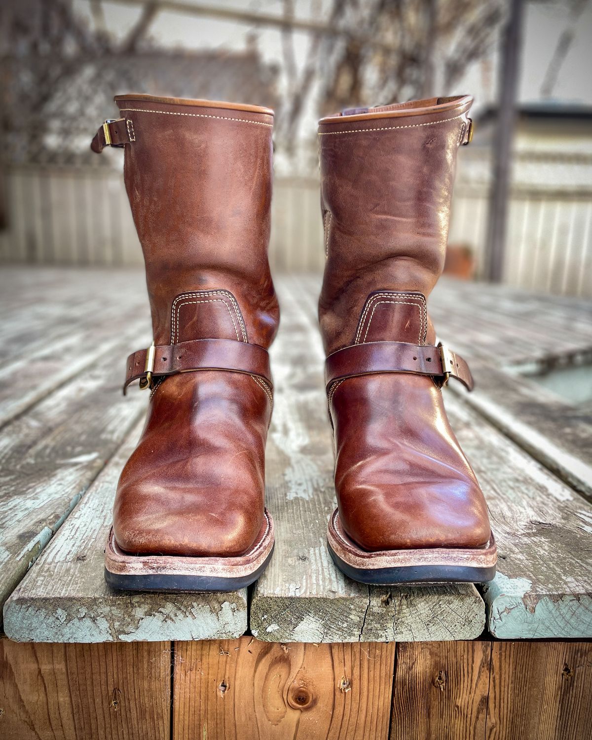 Photo by scotts on January 1, 2024 of the Clinch Engineer Boots 11-Inch Height in Natural Horsebutt.