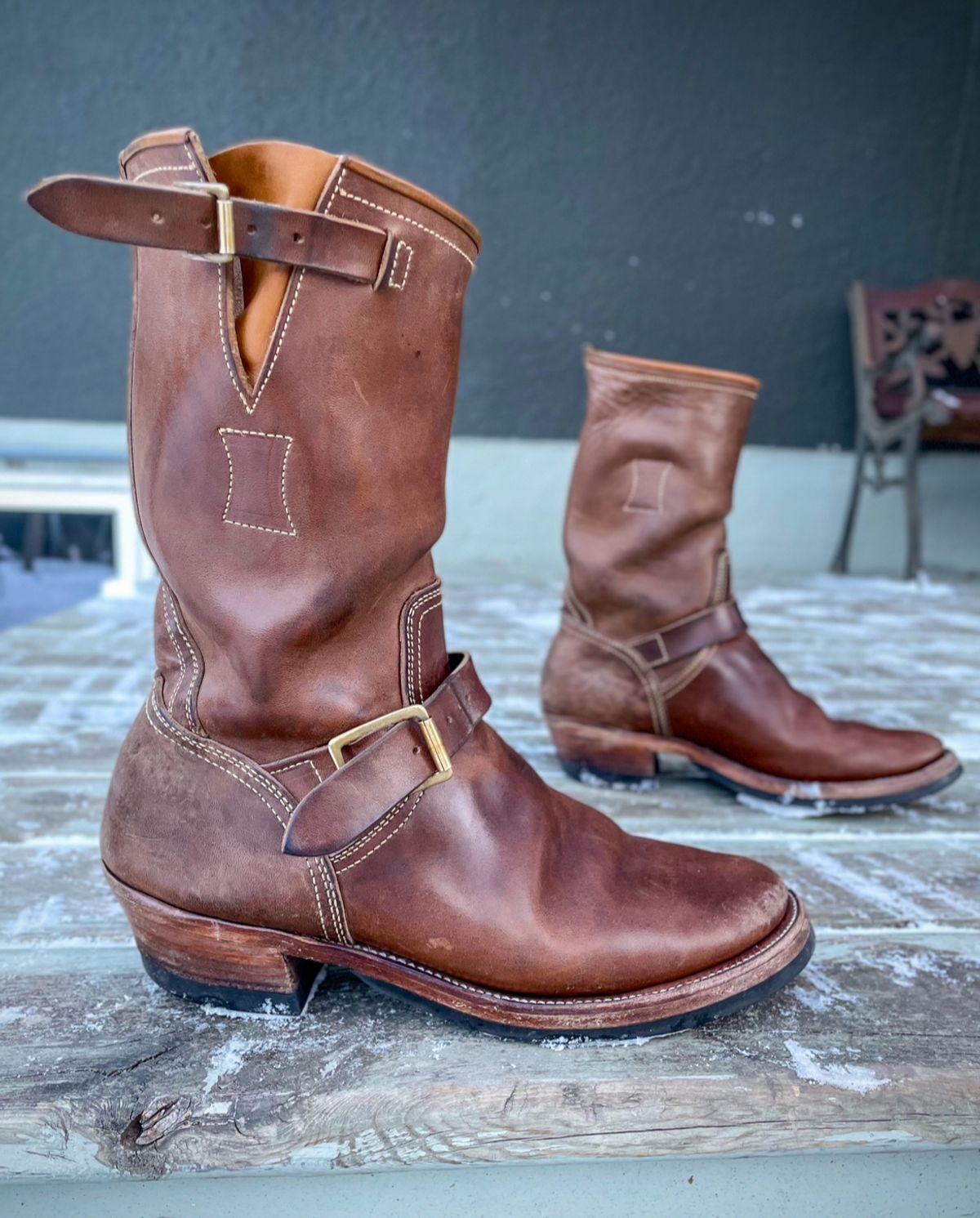 Photo by scotts on January 1, 2024 of the Clinch Engineer Boots 11-Inch Height in Natural Horsebutt.