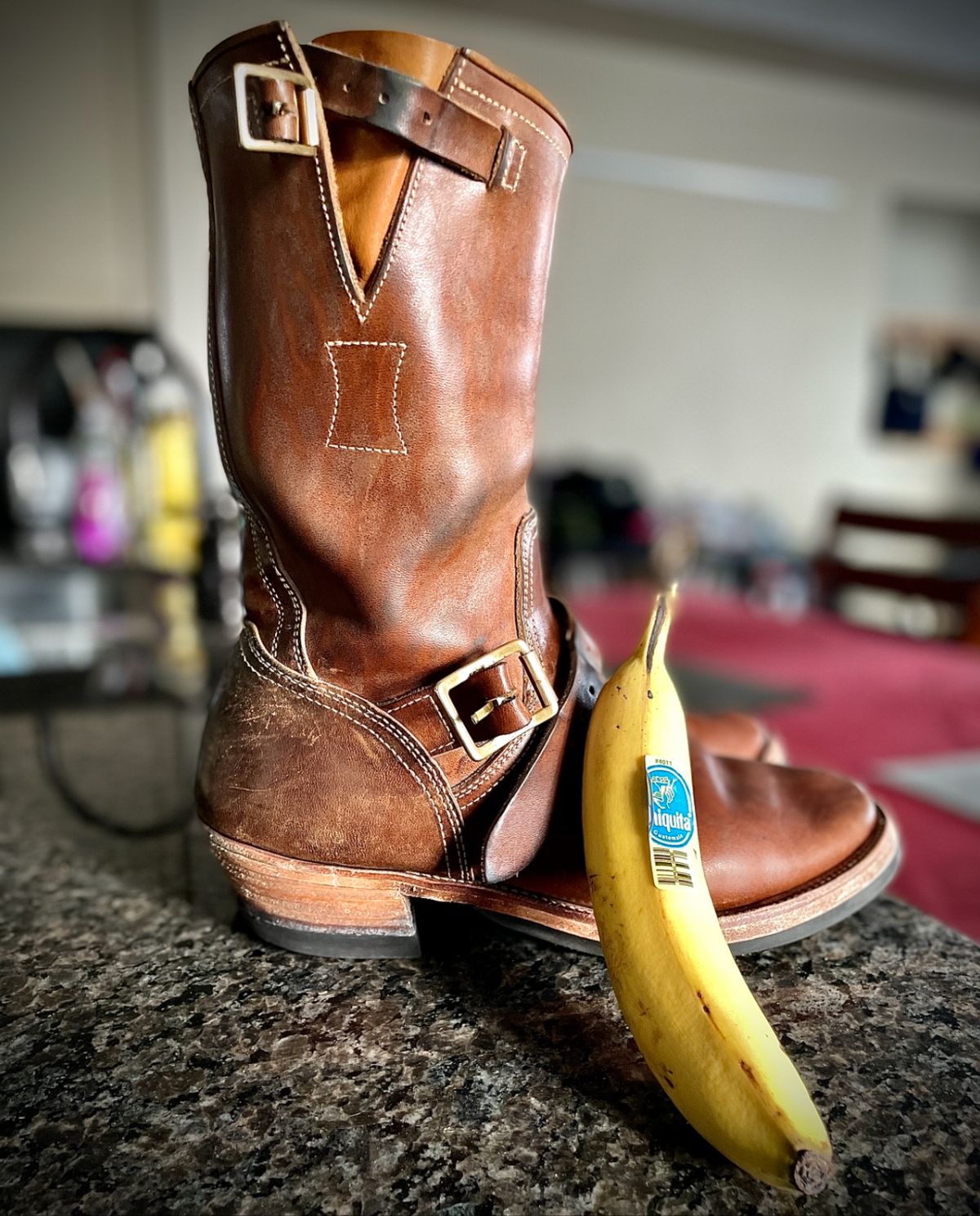 Photo by scotts on January 19, 2024 of the Clinch Engineer Boots 11-Inch Height in Natural Horsebutt.