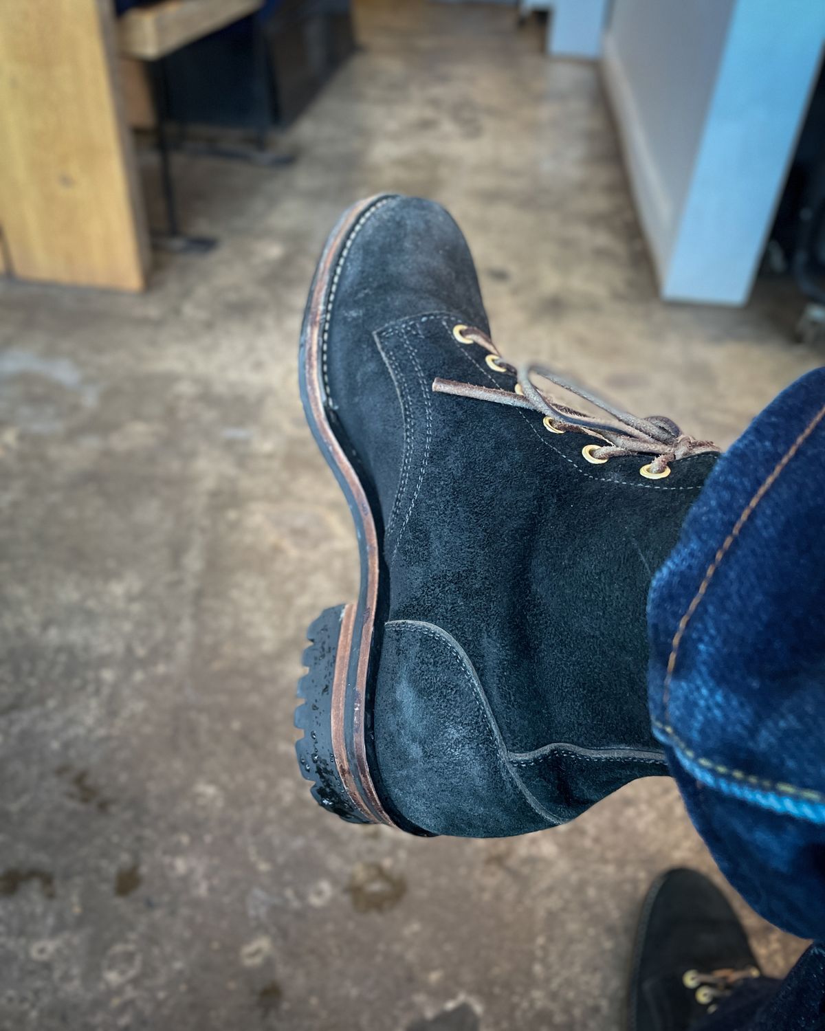 Photo by scotts on March 4, 2024 of the Jack & White Brothers Letterman ZERO in Black Oil Wax Steerhide.