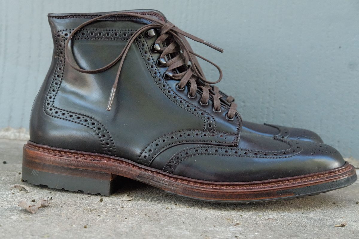 Photo by DirtyRat on October 2, 2022 of the Alden Wingtip Boot in Horween Color 8 Shell Cordovan.
