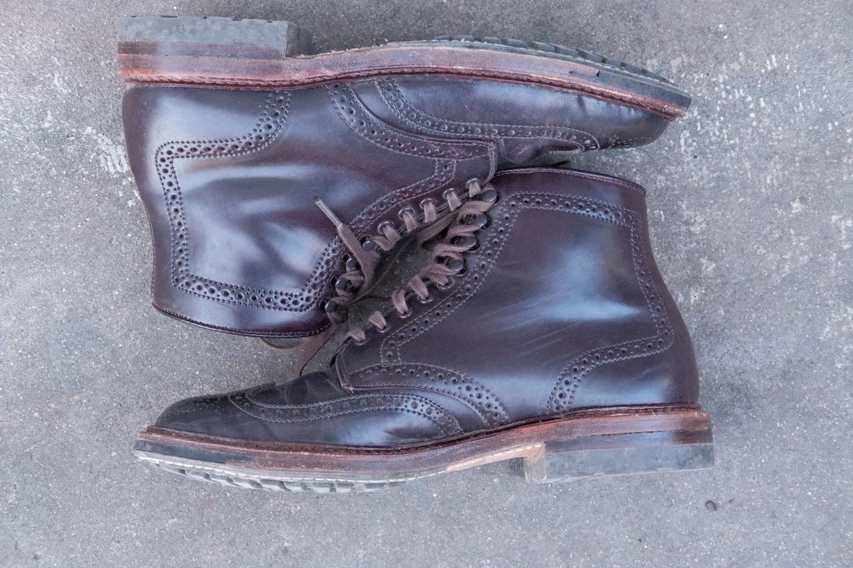 Photo by DirtyRat on January 6, 2023 of the Alden Wingtip Boot in Horween Color 8 Shell Cordovan.