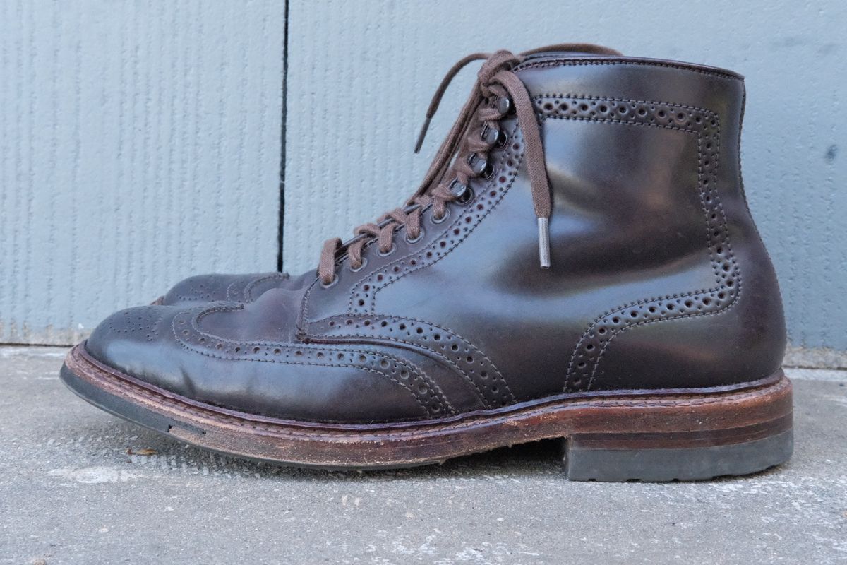 Photo by DirtyRat on April 6, 2023 of the Alden Wingtip Boot in Horween Color 8 Shell Cordovan.