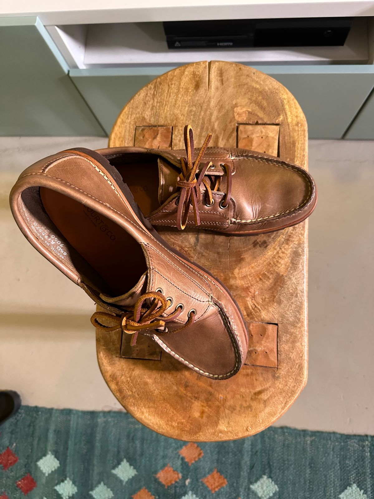 Photo by ro on September 27, 2022 of the Rancourt & Co. Classic Ranger-Moc in Horween Natural Chromexcel.