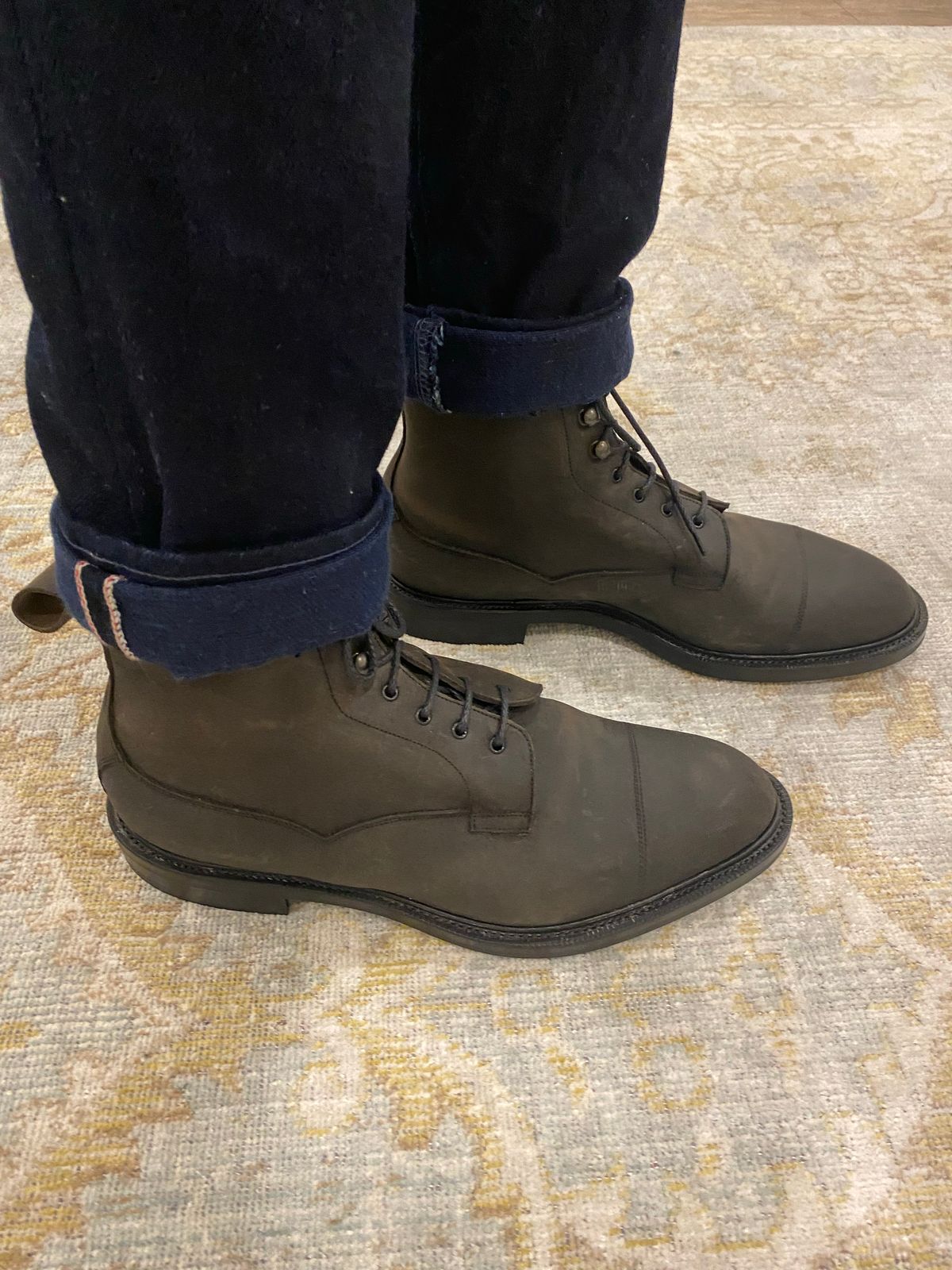 Photo by babu on October 6, 2022 of the Edward Green Galway in Black Waxed Suede.