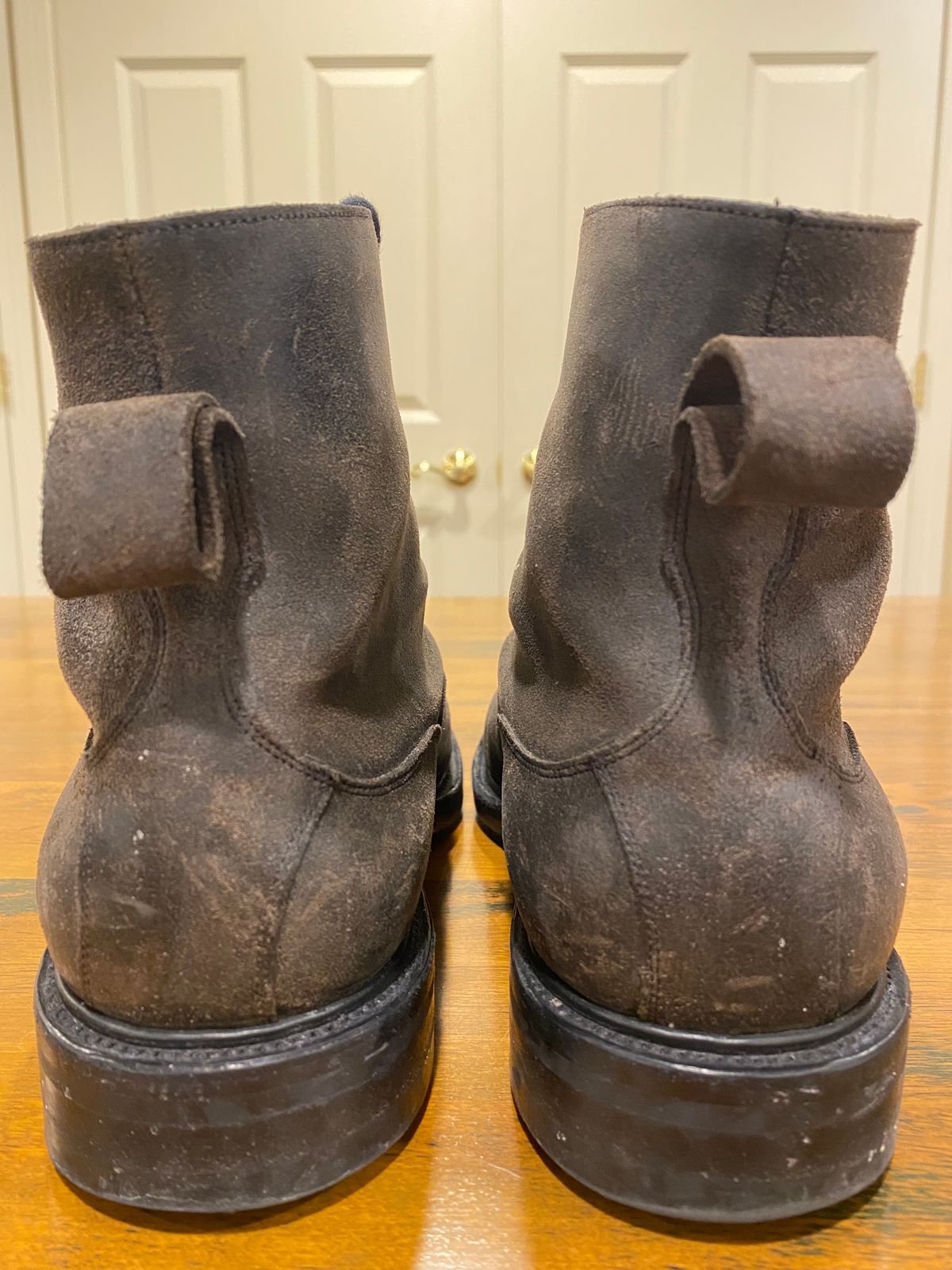 Photo by babu on January 6, 2023 of the Edward Green Galway in Black Waxed Suede.