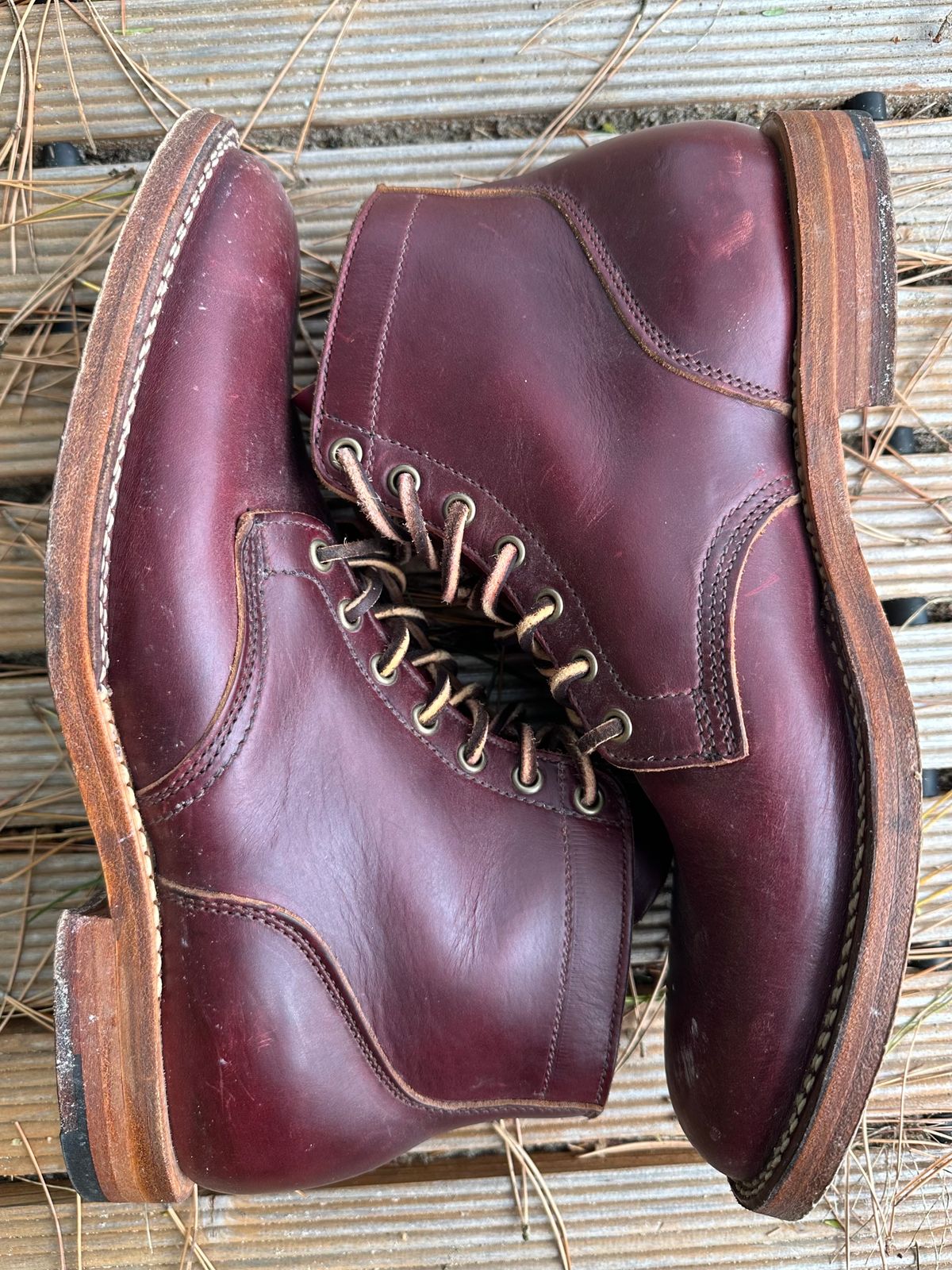 Photo by babu on November 9, 2023 of the Viberg Service Boot in Horween Color 8 Chromexcel.