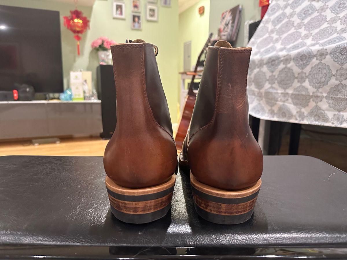 Photo by shuviten on October 1, 2024 of the Self-Made Derby Boot in Horween Color 8 Cypress.