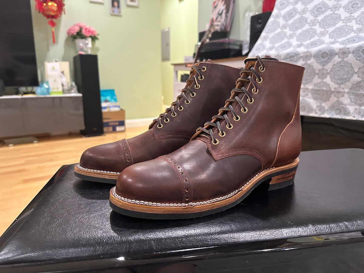 Photo by shuviten on October 1, 2024 of the Self-Made Derby Boot in Horween Color 8 Cypress.