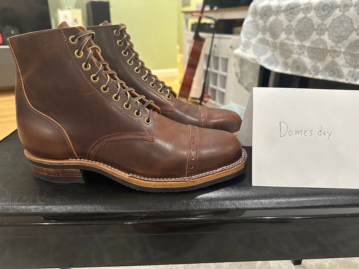 Photo by shuviten on October 1, 2024 of the Self-Made Derby Boot in Horween Color 8 Cypress.