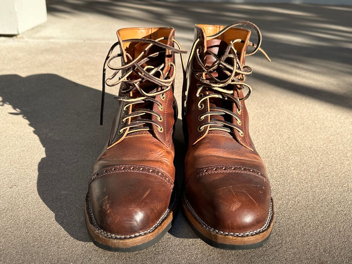 Photo by shuviten on January 2, 2025 of the Self-Made Derby Boot in Horween Color 8 Cypress.