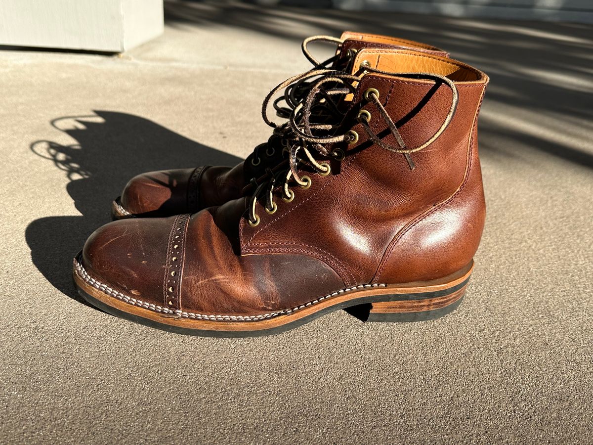 Photo by shuviten on January 2, 2025 of the Self-Made Derby Boot in Horween Color 8 Cypress.