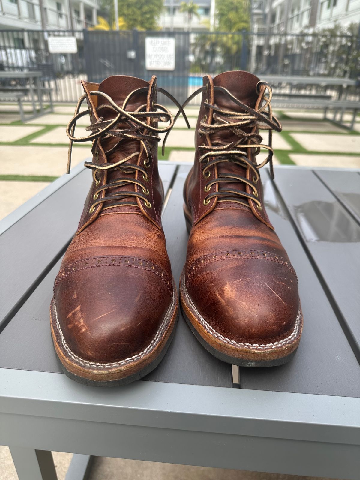 Photo by shuviten on February 3, 2025 of the Self-Made Derby Boot in Horween Color 8 Cypress.