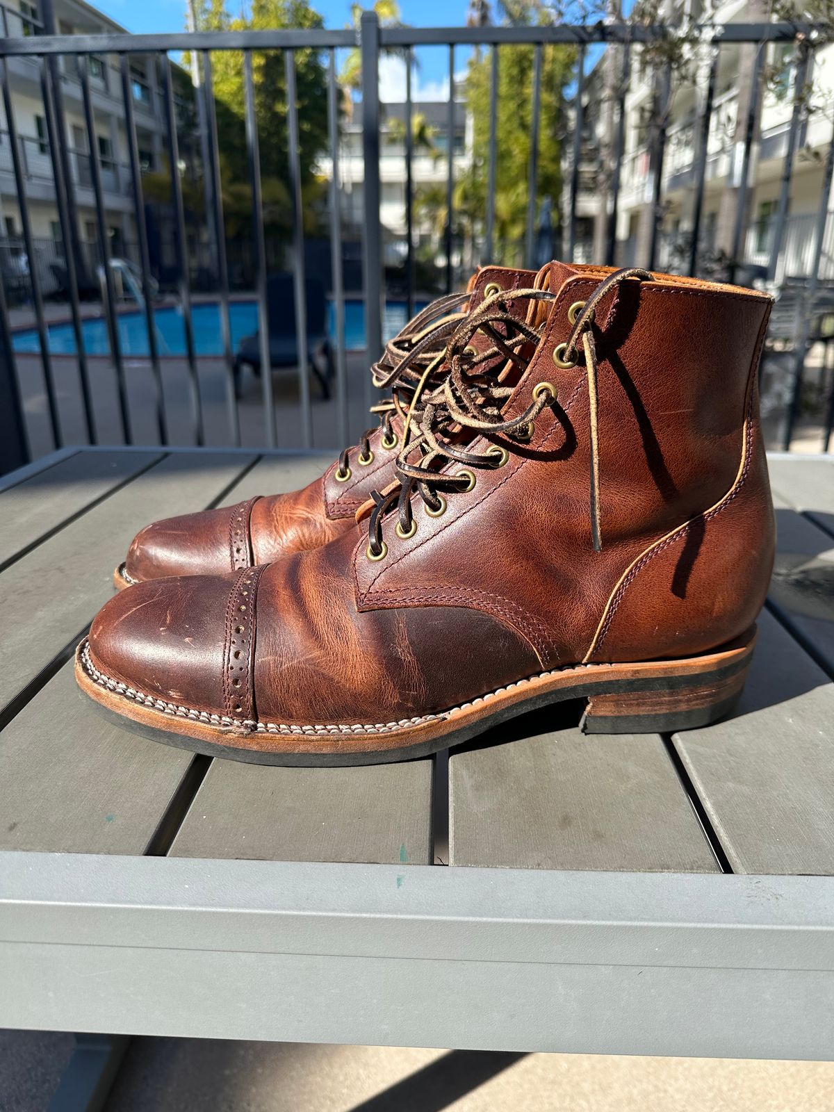 Photo by shuviten on March 2, 2025 of the Self-Made Derby Boot in Horween Color 8 Cypress.