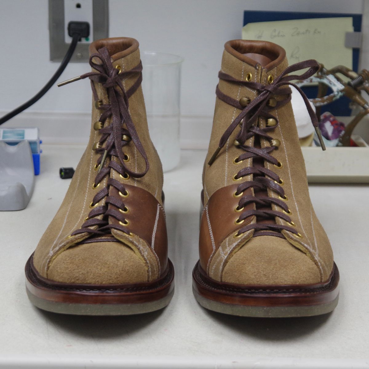 Photo by odontoblast on October 3, 2022 of the Sagara Cordmaster in Horween Natural Chromexcel Roughout.