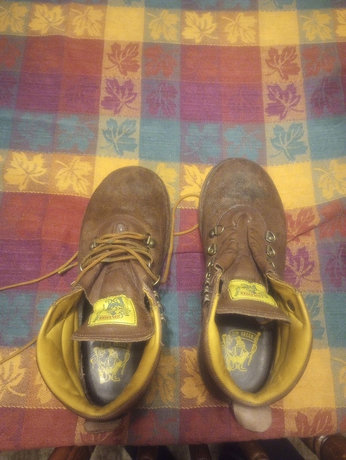 Photo by Arborology90 on December 6, 2023 of the Jim Green Razorback in African Buffalo Skin.