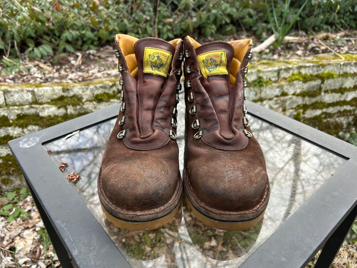 Photo by Arborology90 on April 6, 2024 of the Jim Green Razorback in African Buffalo Skin.
