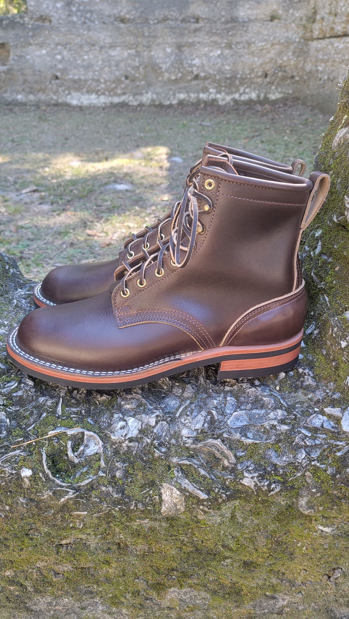 Photo by FatCrapper on October 1, 2022 of the Nicks Falcon in Horween Brown Chromexcel.