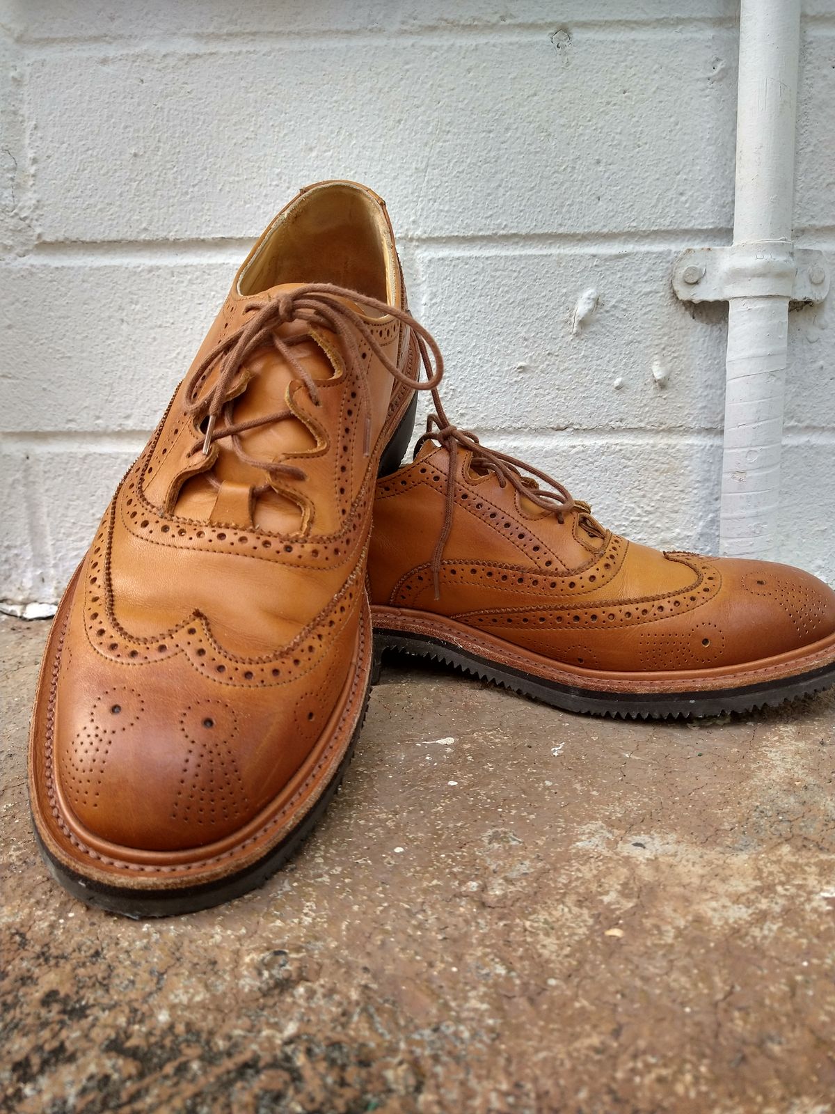 Photo by atlasantis on November 5, 2022 of the Tricker's Unknown Model in Trickers Acorn Funchal.