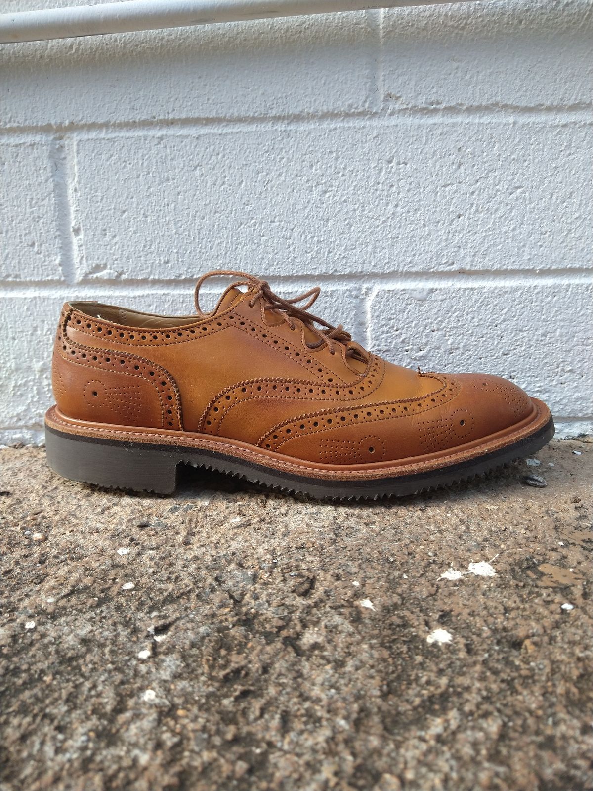 Photo by atlasantis on November 5, 2022 of the Tricker's Unknown Model in Trickers Acorn Funchal.