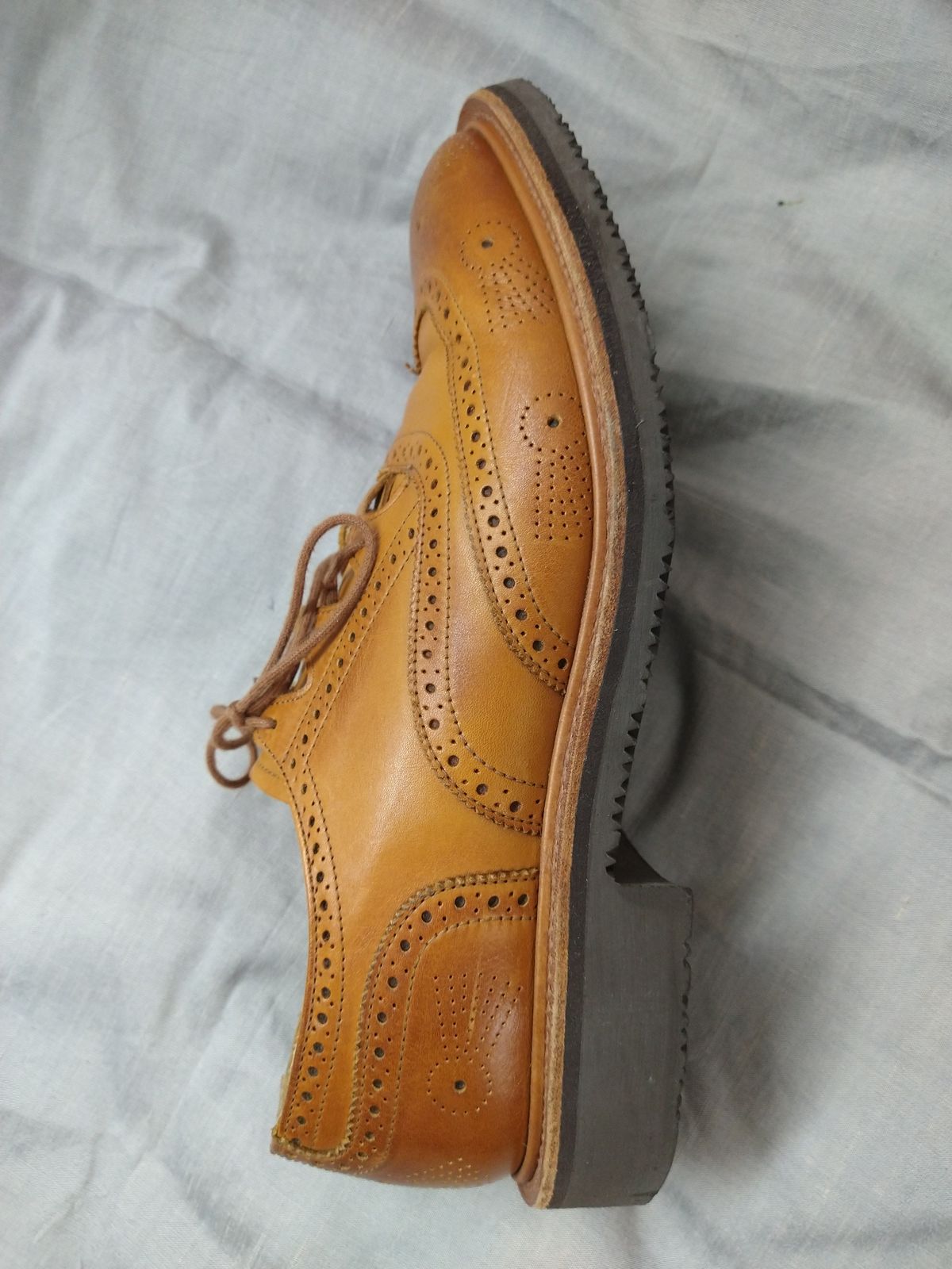 Photo by atlasantis on January 5, 2023 of the Tricker's Unknown Model in Trickers Acorn Funchal.