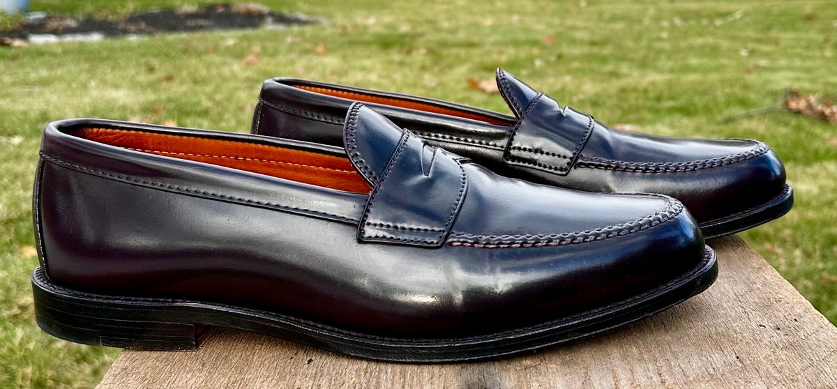 Photo by NoDadBod81 on January 4, 2024 of the Alden Leisure Handsewn Penny Loafer in Horween Color 8 Shell Cordovan.