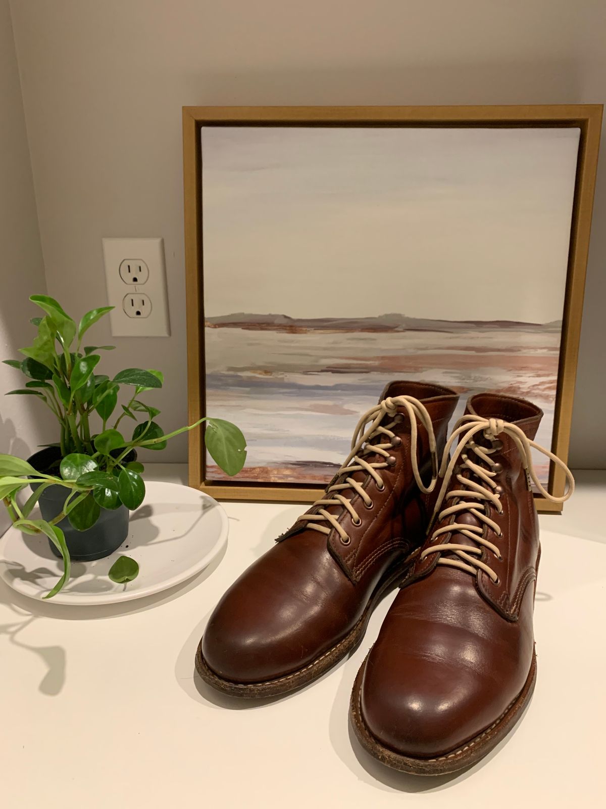 Photo by NoDadBod81 on October 18, 2022 of the Wolverine 1000 Mile Plain-Toe Boot in Horween Color 8 Chromexcel.