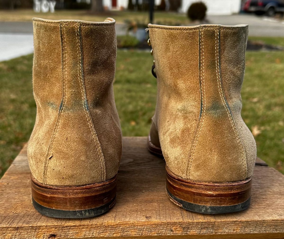 Photo by NoDadBod81 on January 4, 2024 of the Alden x Leffot Cooney Boot in Tan Suede.