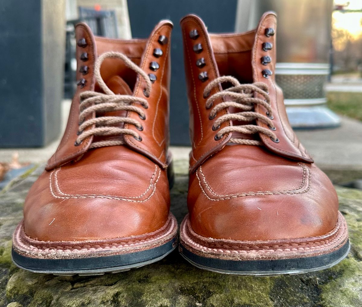 Photo by NoDadBod81 on December 5, 2024 of the Alden X Ealdwine 40307HC Saddle Tan Fettleder Indy in Saddle Tan Calf Skin.