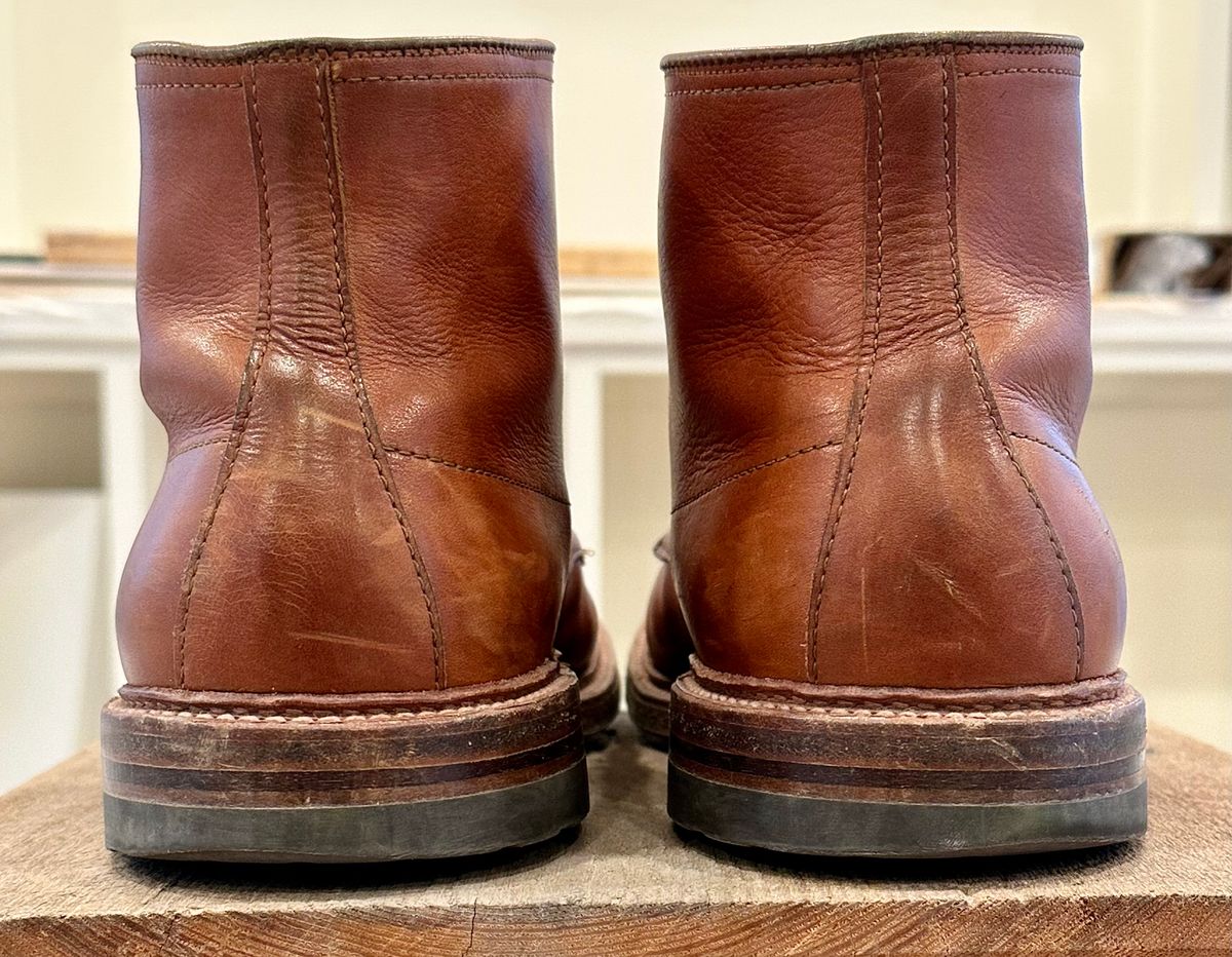 Photo by NoDadBod81 on February 5, 2025 of the Alden X Ealdwine 40307HC Saddle Tan Fettleder Indy in Saddle Tan Calf Skin.