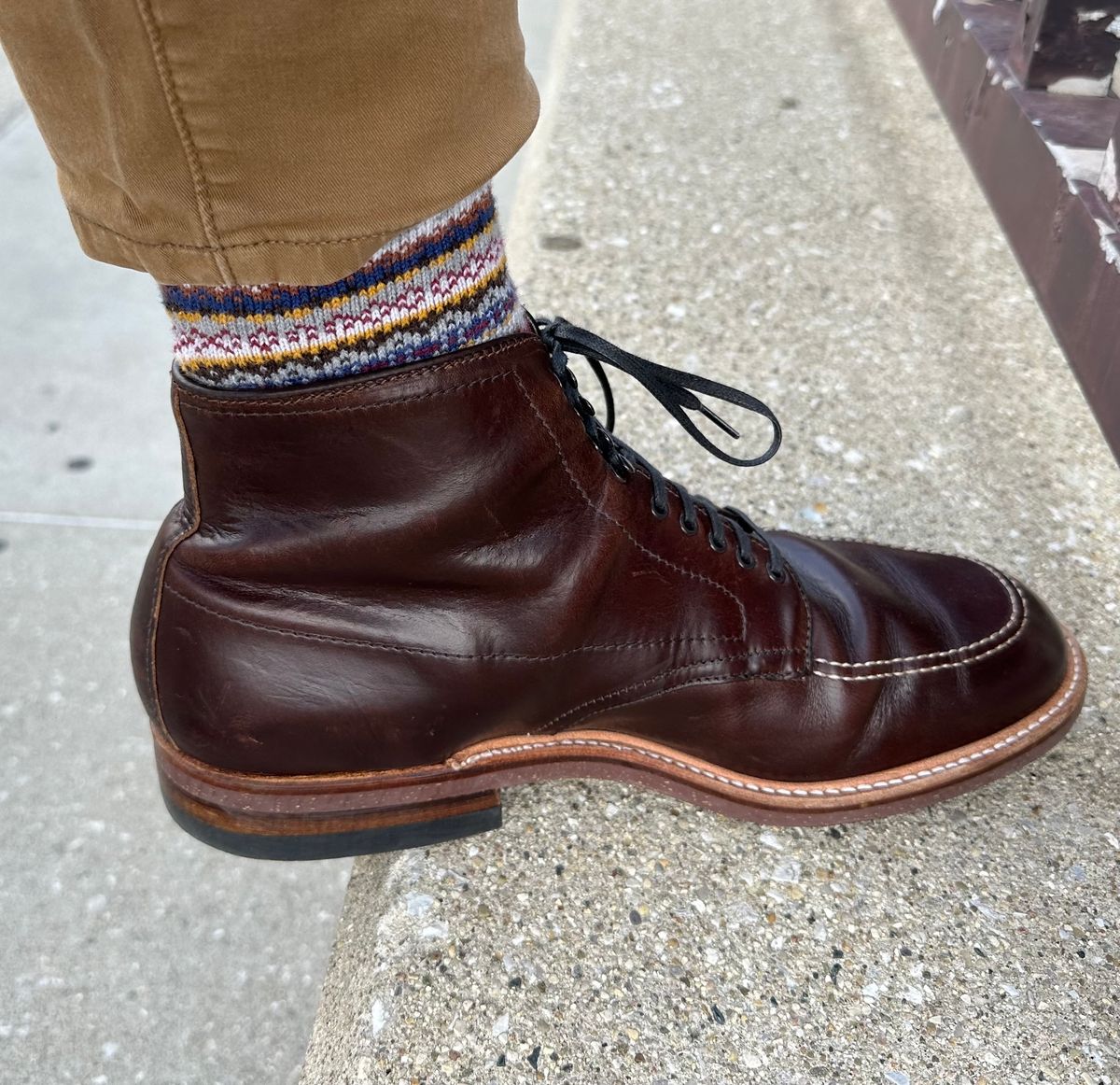 Photo by NoDadBod81 on September 13, 2023 of the Alden Indy Boot in Horween Brown Chromexcel.