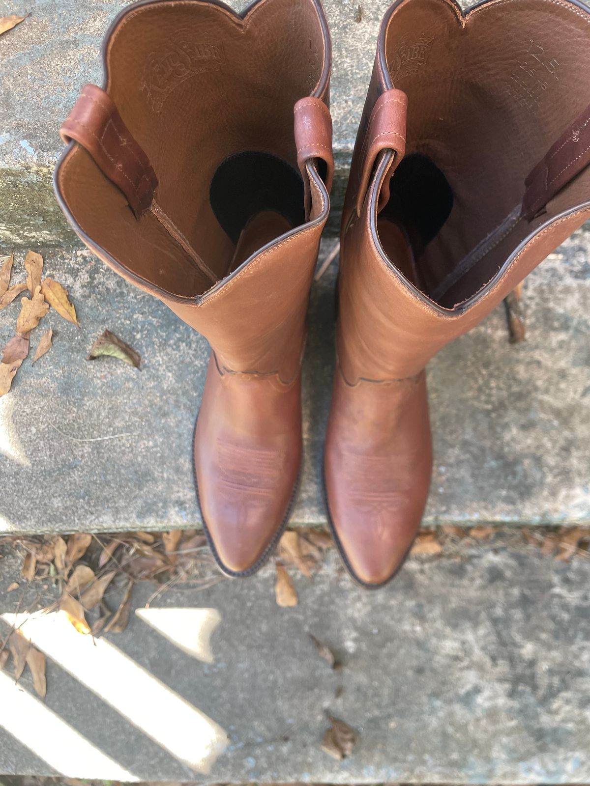 Photo by csburkhalter on October 11, 2024 of the Kemo Sabe Grit (JB Hill) Brandable Cowboy Boot in Chocolate Ranch Hand.