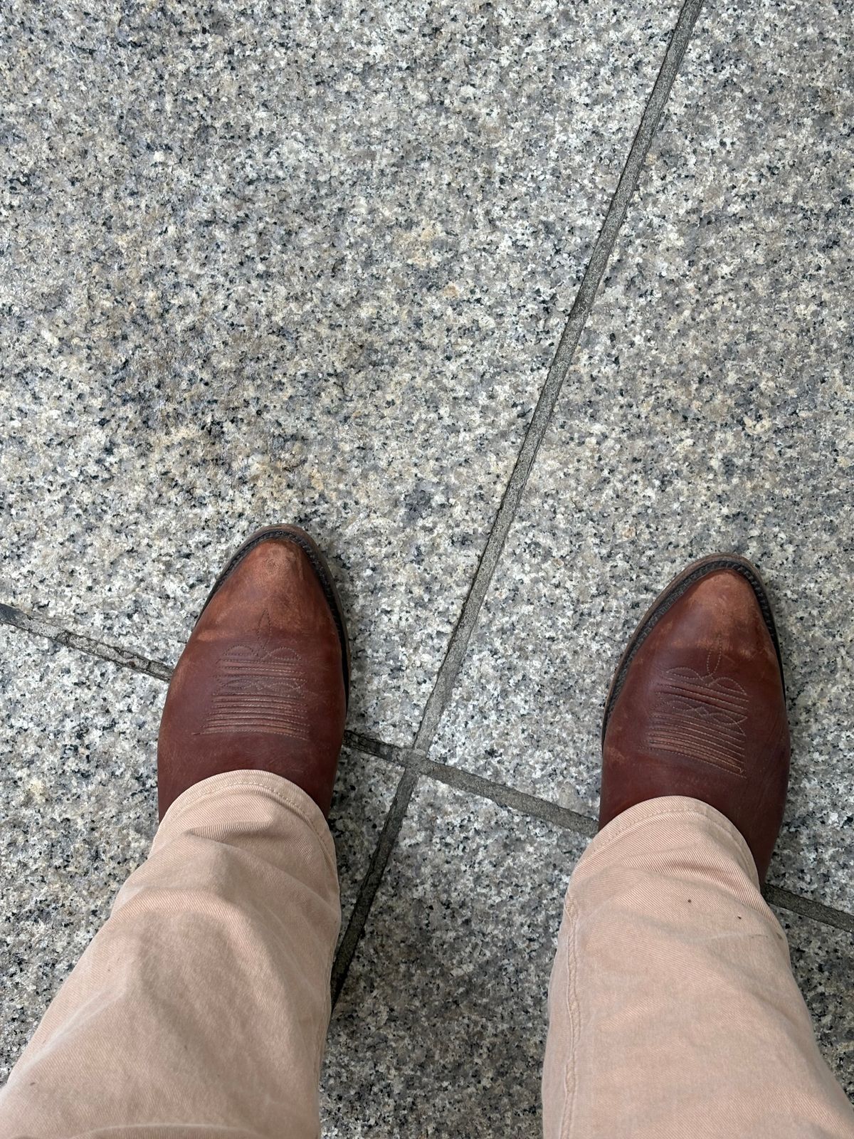 Photo by csburkhalter on January 7, 2026 of the Kemo Sabe Grit (JB Hill) Brandable Cowboy Boot in Chocolate Ranch Hand.