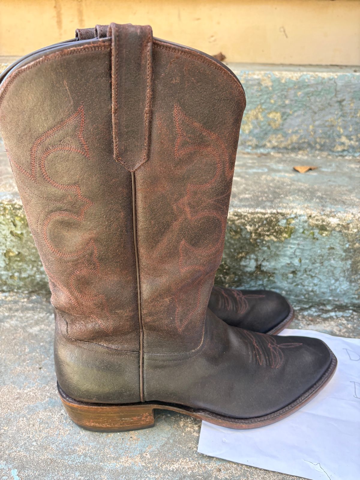 Photo by csburkhalter on October 2, 2025 of the Rios of Mercedes Cowboy Boots in Waxed Kudu.