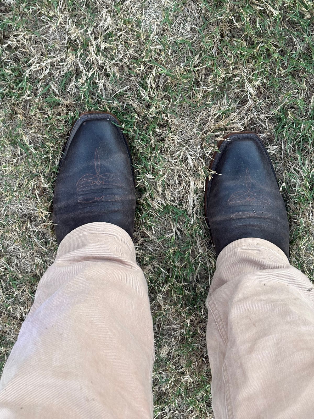 Photo by csburkhalter on October 2, 2025 of the Rios of Mercedes Cowboy Boots in Waxed Kudu.