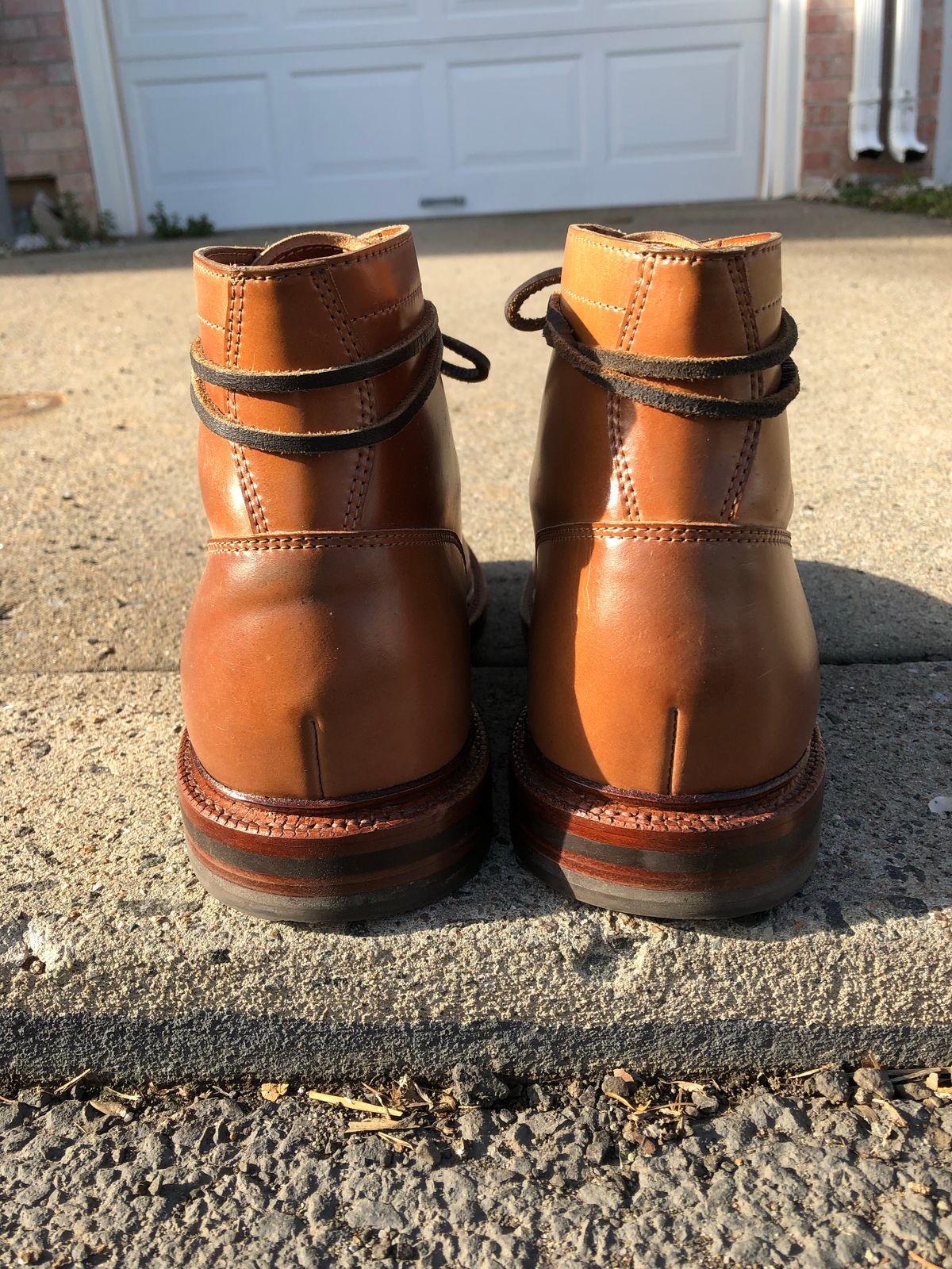 Photo by elhijodemrmet on November 5, 2022 of the Grant Stone Ottawa Boot in Horween Honey Glazed Shell Cordovan.