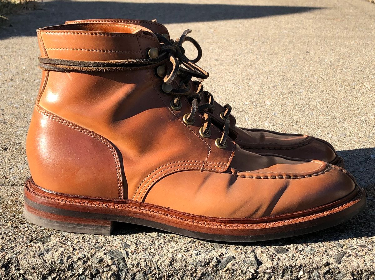 Photo by elhijodemrmet on December 3, 2022 of the Grant Stone Ottawa Boot in Horween Honey Glazed Shell Cordovan.