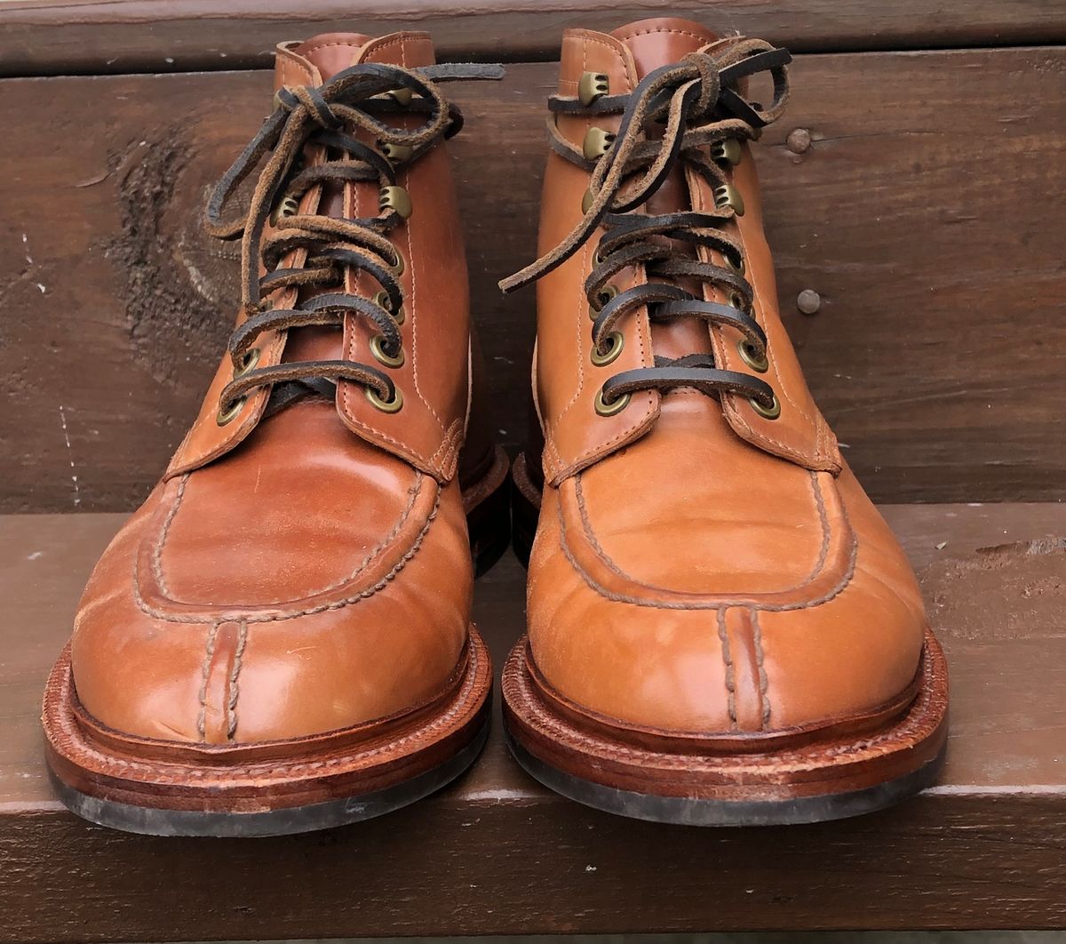 Photo by elhijodemrmet on January 2, 2023 of the Grant Stone Ottawa Boot in Horween Honey Glazed Shell Cordovan.