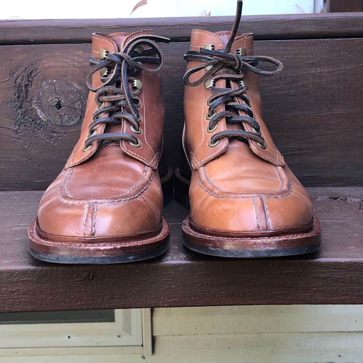 Photo by elhijodemrmet on April 2, 2023 of the Grant Stone Ottawa Boot in Horween Honey Glazed Shell Cordovan.