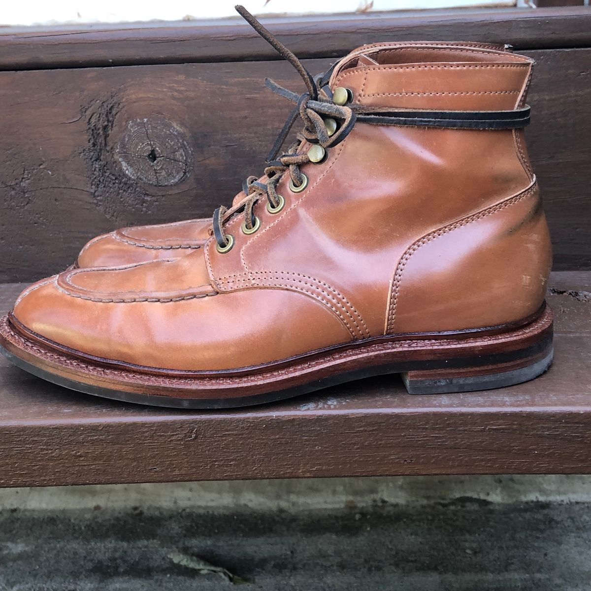 Photo by elhijodemrmet on April 2, 2023 of the Grant Stone Ottawa Boot in Horween Honey Glazed Shell Cordovan.