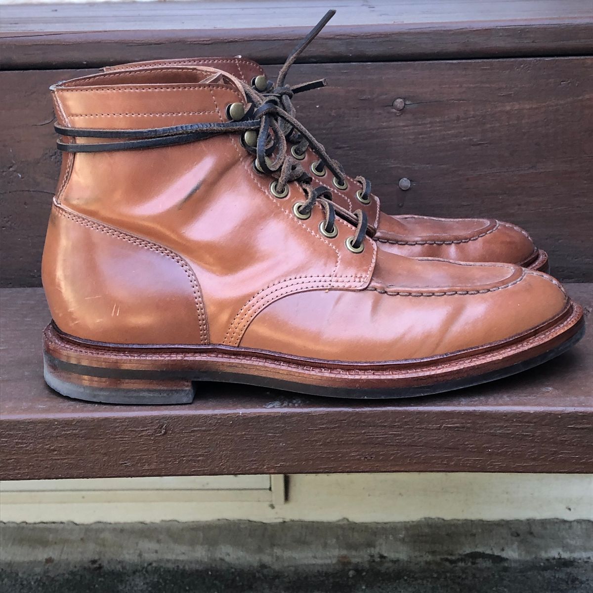 Photo by elhijodemrmet on April 2, 2023 of the Grant Stone Ottawa Boot in Horween Honey Glazed Shell Cordovan.