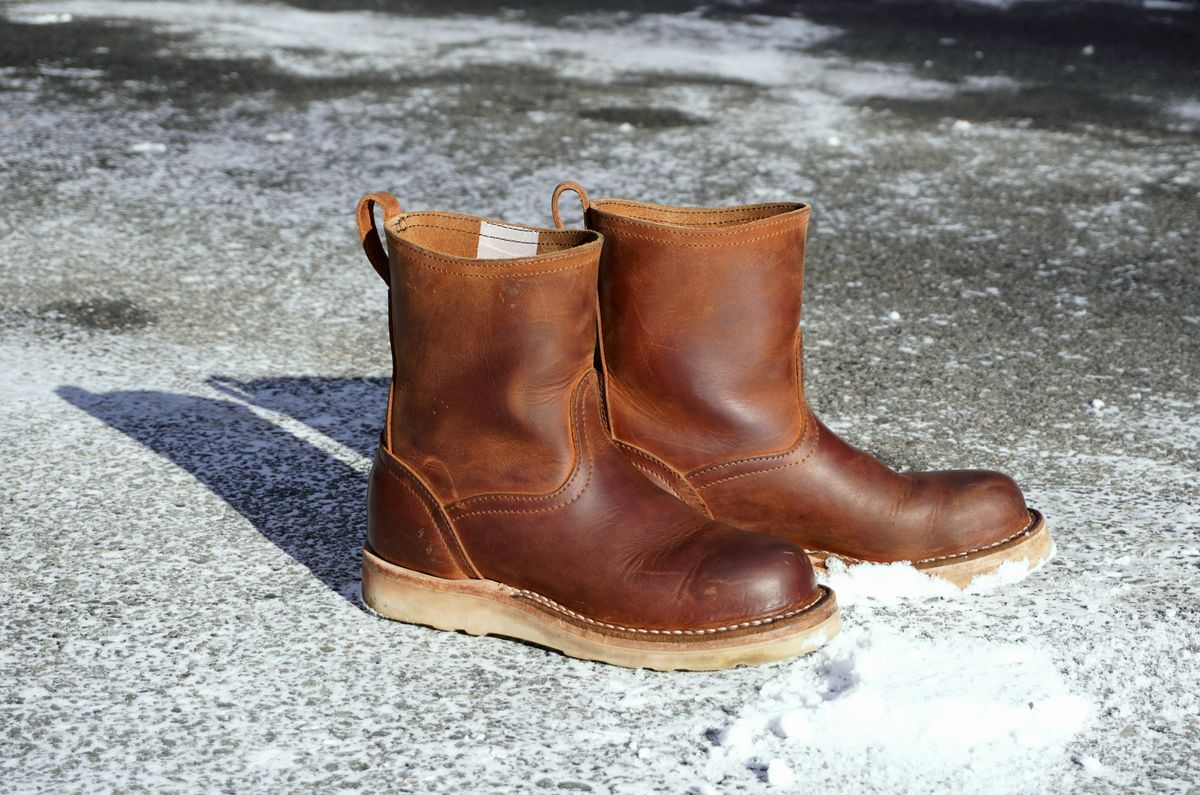 Photo by Boots on January 1, 2026 of the Nicks Wellington in 1964 Monarch.