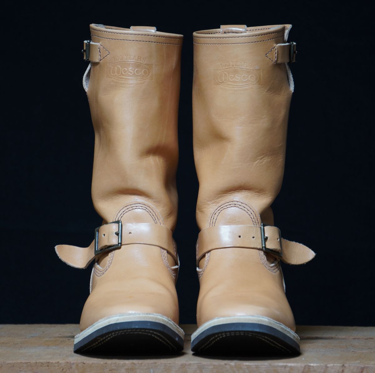 Photo by Boots on October 21, 2024 of the Wesco x S&S Van Cleef III in Horween Natural Essex.